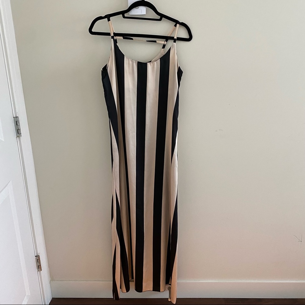 Chepe Italy Women Striped Slip Maxi Dress